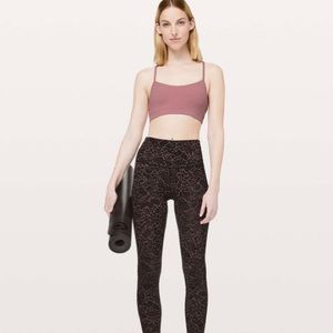 Quicksand Lululemon Flow Y bra